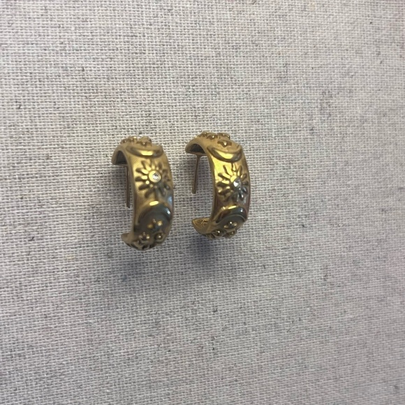 ✨You’re My Sun, Moon And Stars Gold Hoop Earrings - Picture 7 of 9